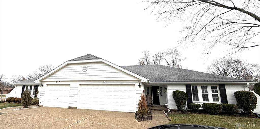 509 Peachcreek Road, Washington Township, OH 45458 Main Photo