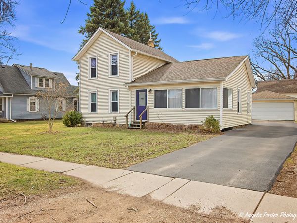 9703 Illinois Street , Hebron, IL 60034