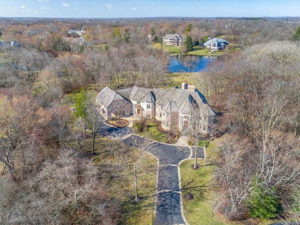 Barrington Hills, IL 60010