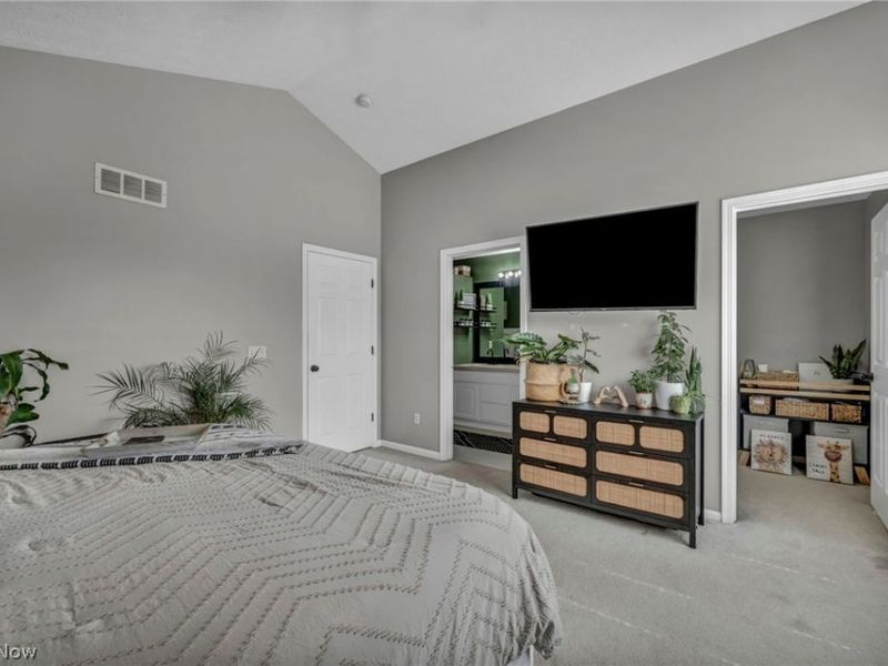 5265 Bringham Drive, Brunswick Hills, OH 44212 Photo 23