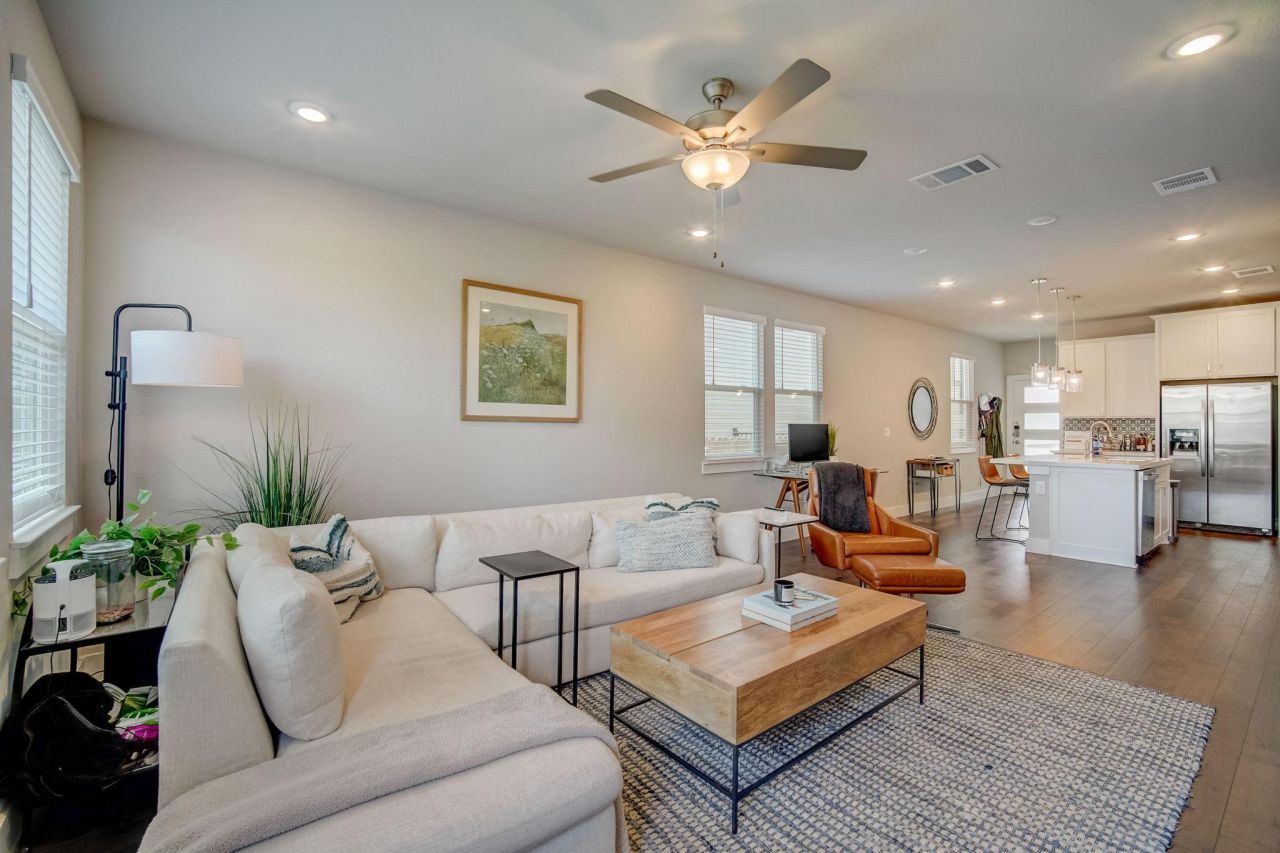 5407 Jason Dr, Austin, TX 78723 Main Photo