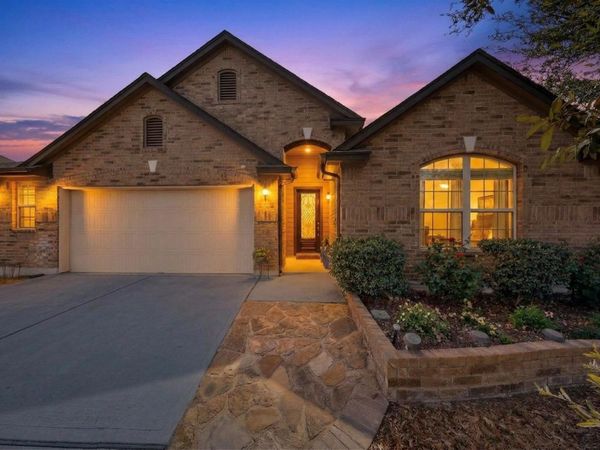 296 Still Hollow CRK, Buda, TX 78610