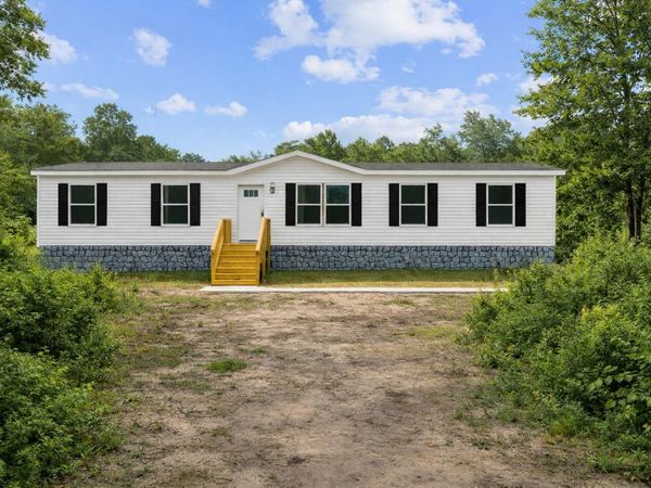 110 Lunar Ln , Loris, SC 29569