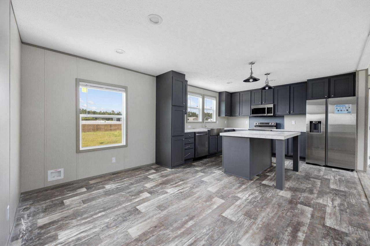 110 Lunar Ln  Photo 10