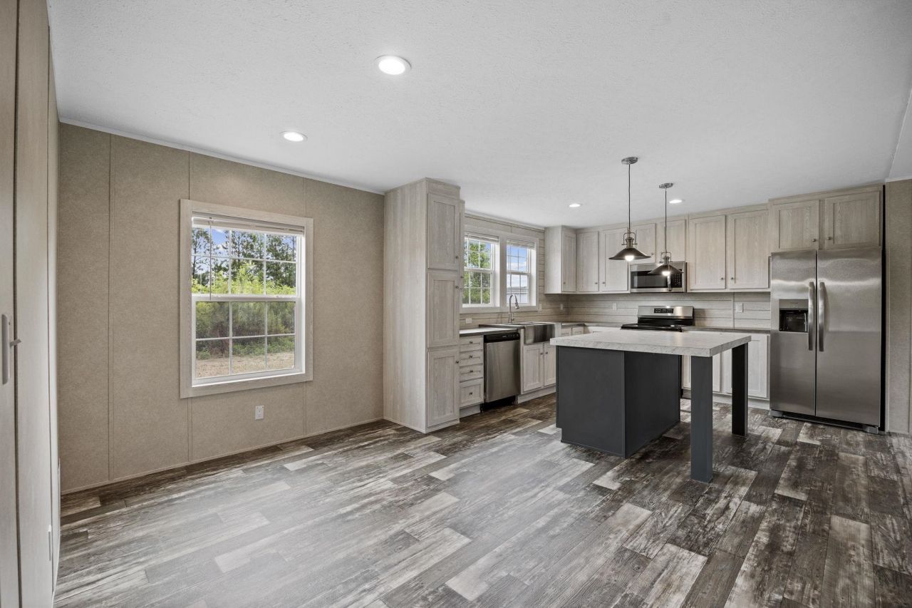 110 Lunar Ln  Photo 12