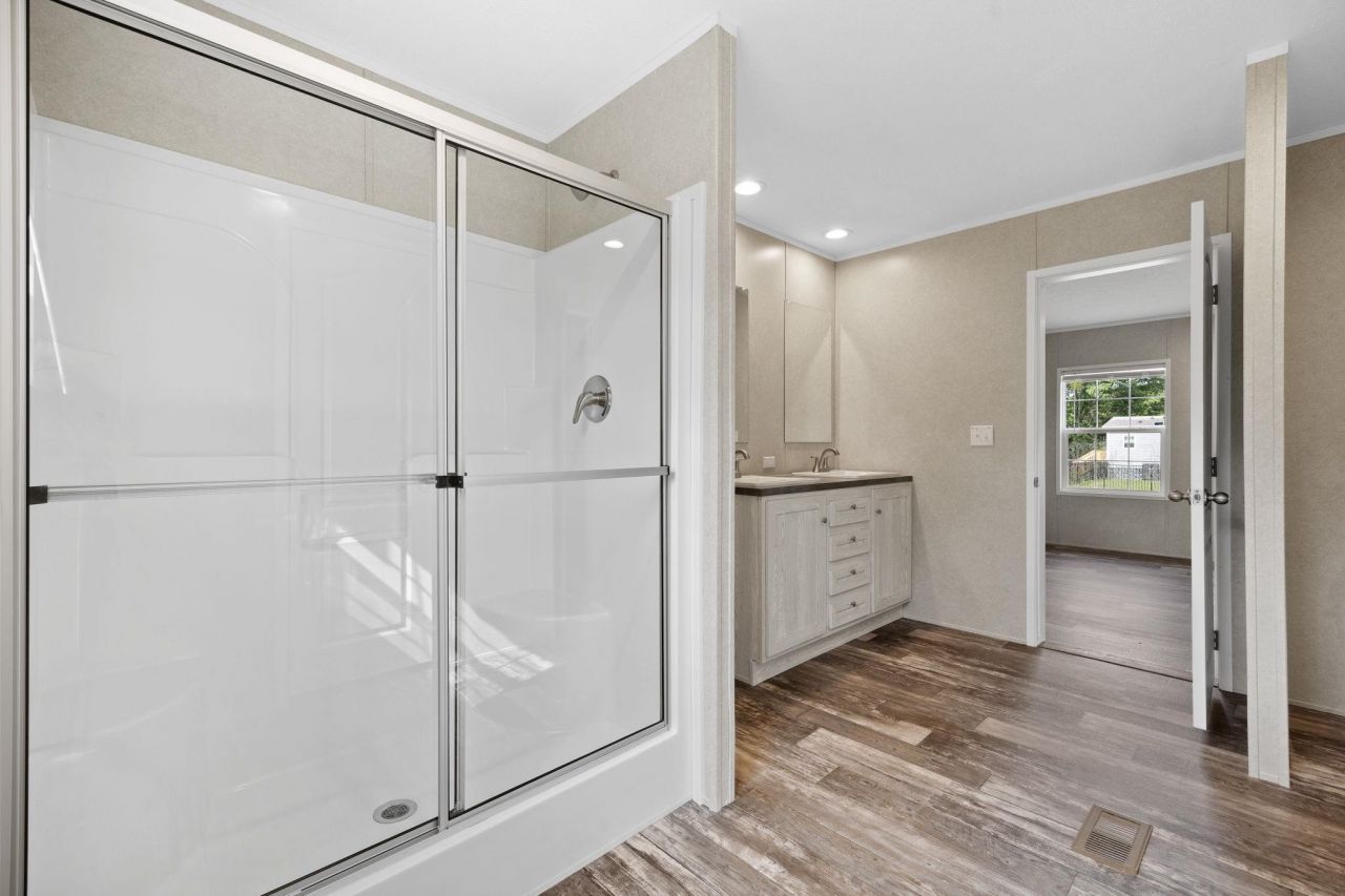 110 Lunar Ln  Photo 18