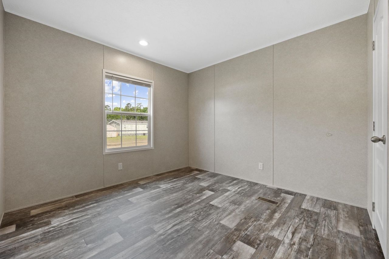 110 Lunar Ln  Photo 23