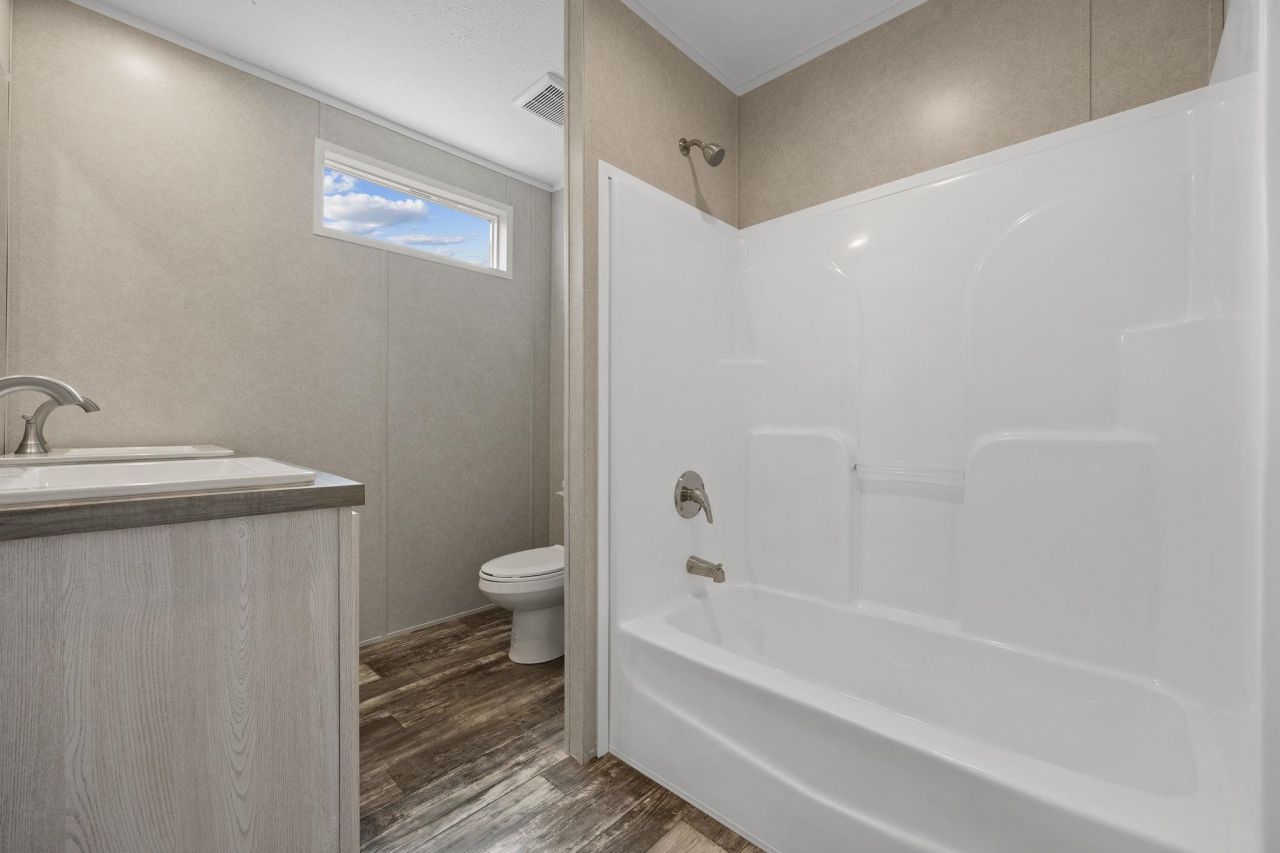 110 Lunar Ln  Photo 26