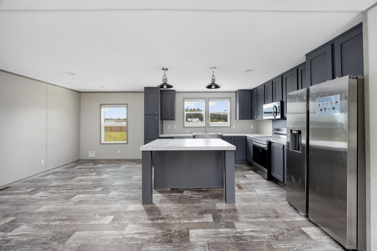 110 Lunar Ln  Photo 6