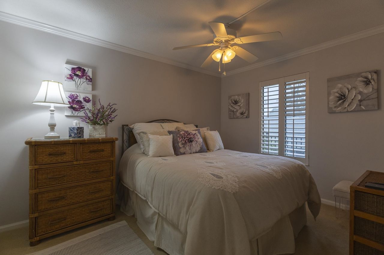 307 74th Ave. N Photo 13