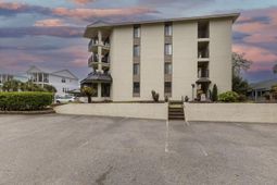 307 74th Ave. N photo 4