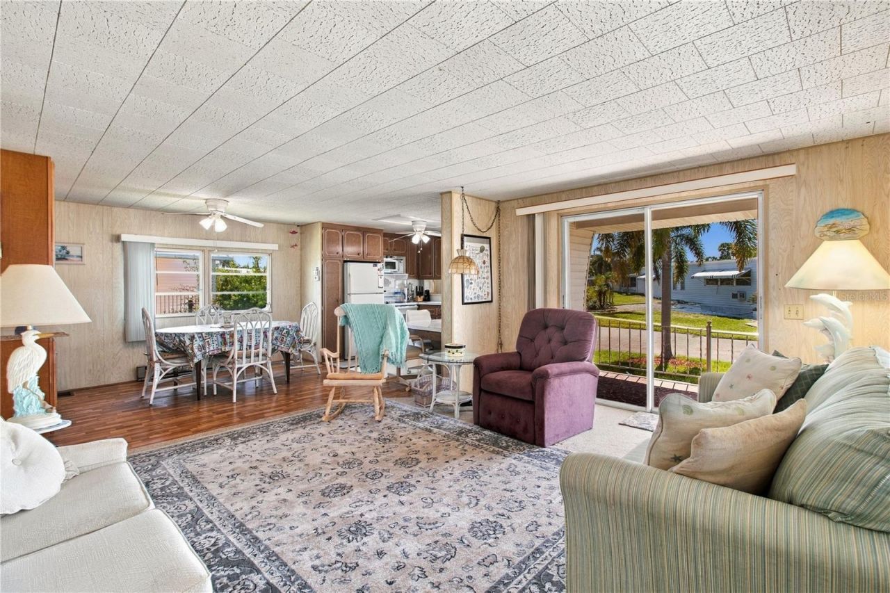 316 Danube Circle, Bradenton, FL 34207 Photo