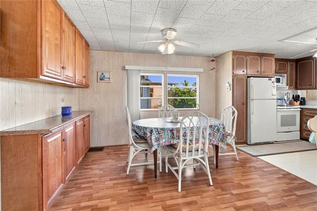 316 Danube Circle, Bradenton, FL 34207 Photo