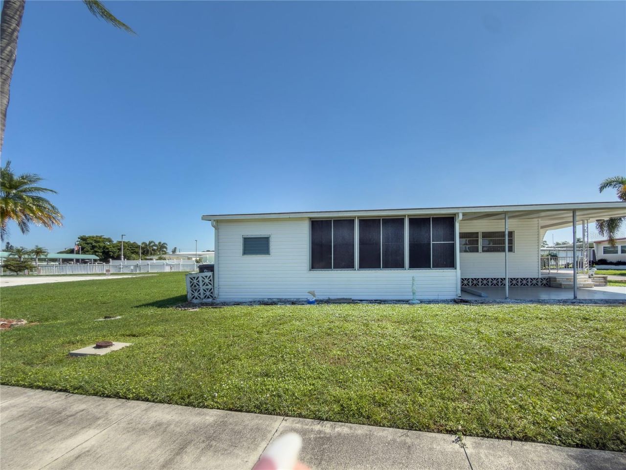 316 Danube Circle, Bradenton, FL 34207 Photo