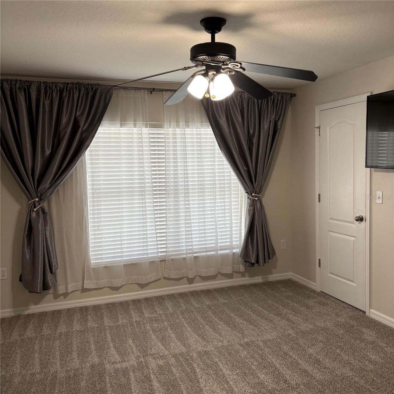 4194 Winding Vine Drive , Lakeland, FL 33812 Photo