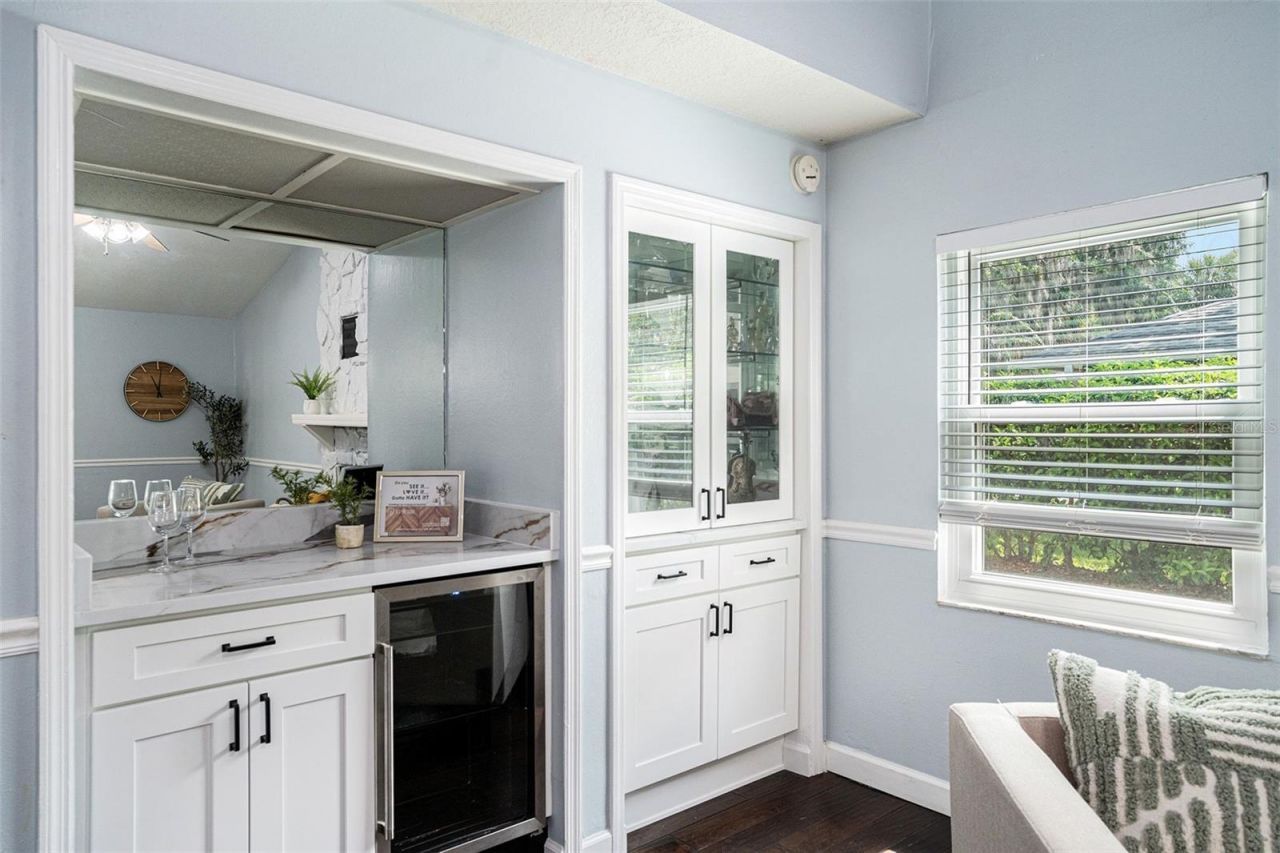 3721 Monarch Drive, Tampa, FL 33618 Photo