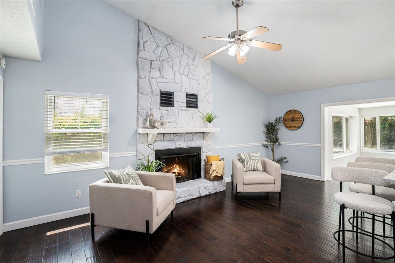 3721 Monarch Drive, Tampa, FL 33618 Photo