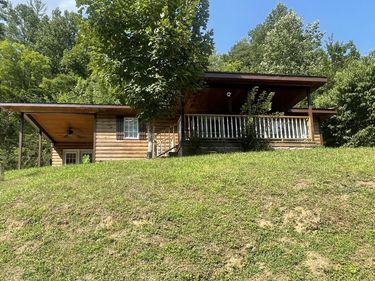 912 S Ky 3438, Cannon, KY 40923
