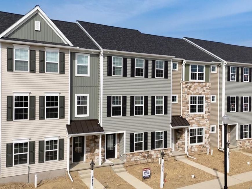 2449 Spring Water Circle , Lancaster, PA 17601 Main Photo