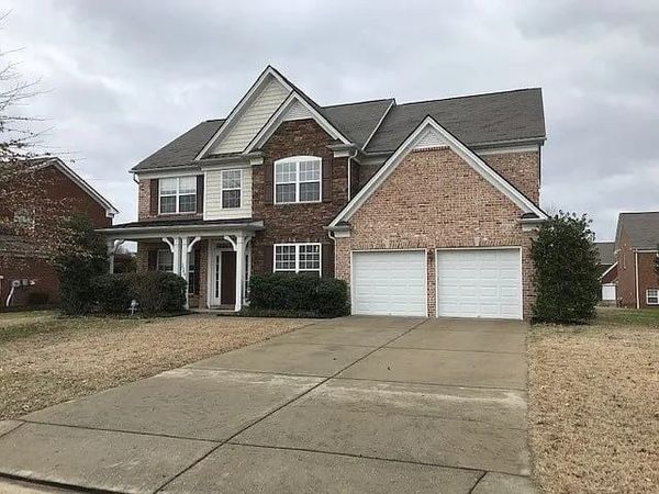 2040 Universe Ct , Nolensville, TN 37135