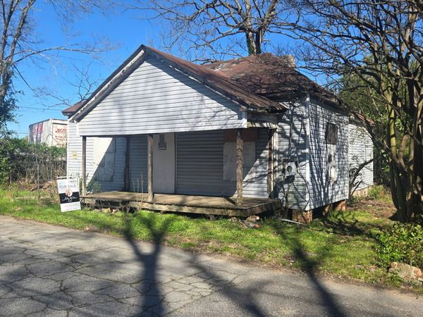 3200 Magnolia Street, East Point, GA 30344