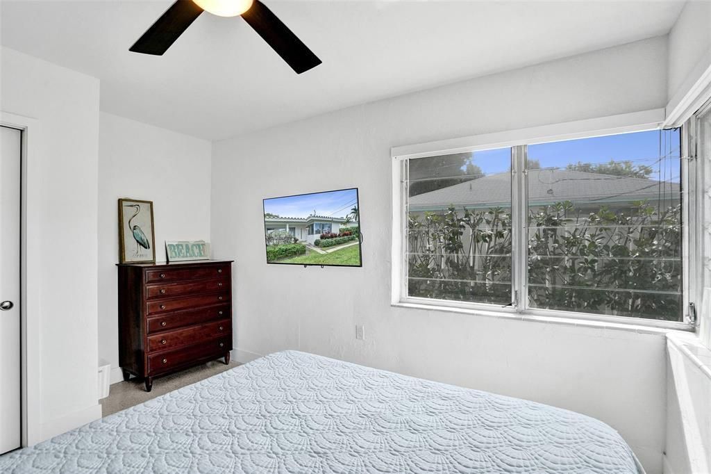 4313 Seagrape Drive, Unit 2, Lauderdale by the Sea, FL 33308 Photo