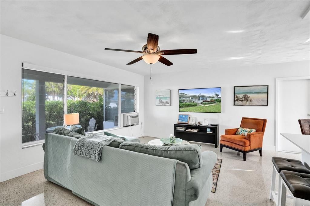 4313 Seagrape Drive, Unit 2, Lauderdale by the Sea, FL 33308 Photo