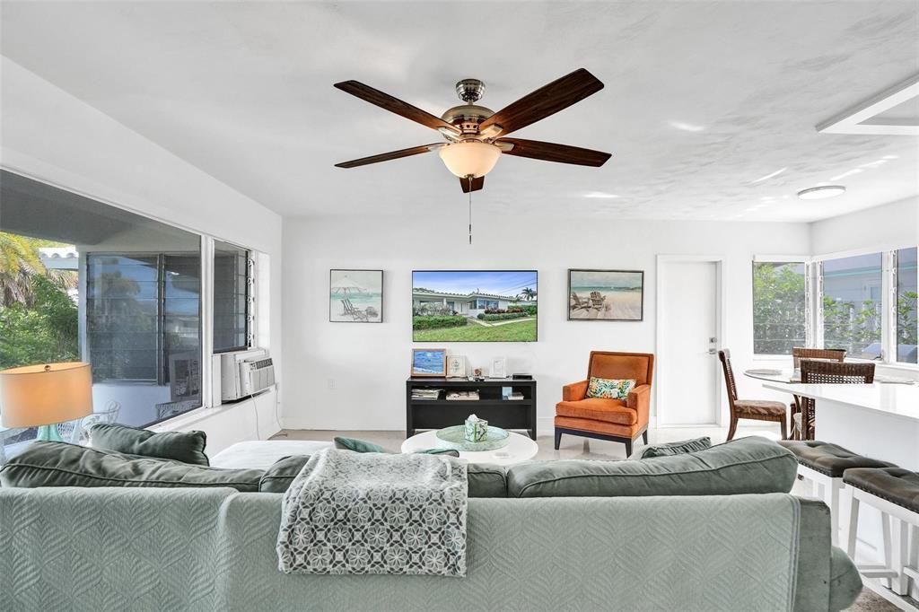 4313 Seagrape Drive, Unit 2, Lauderdale by the Sea, FL 33308 Photo