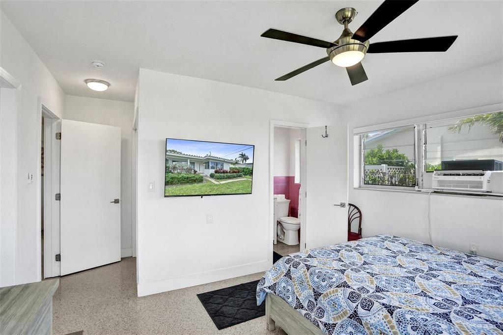 4313 Seagrape Drive, Unit 2, Lauderdale by the Sea, FL 33308 Photo