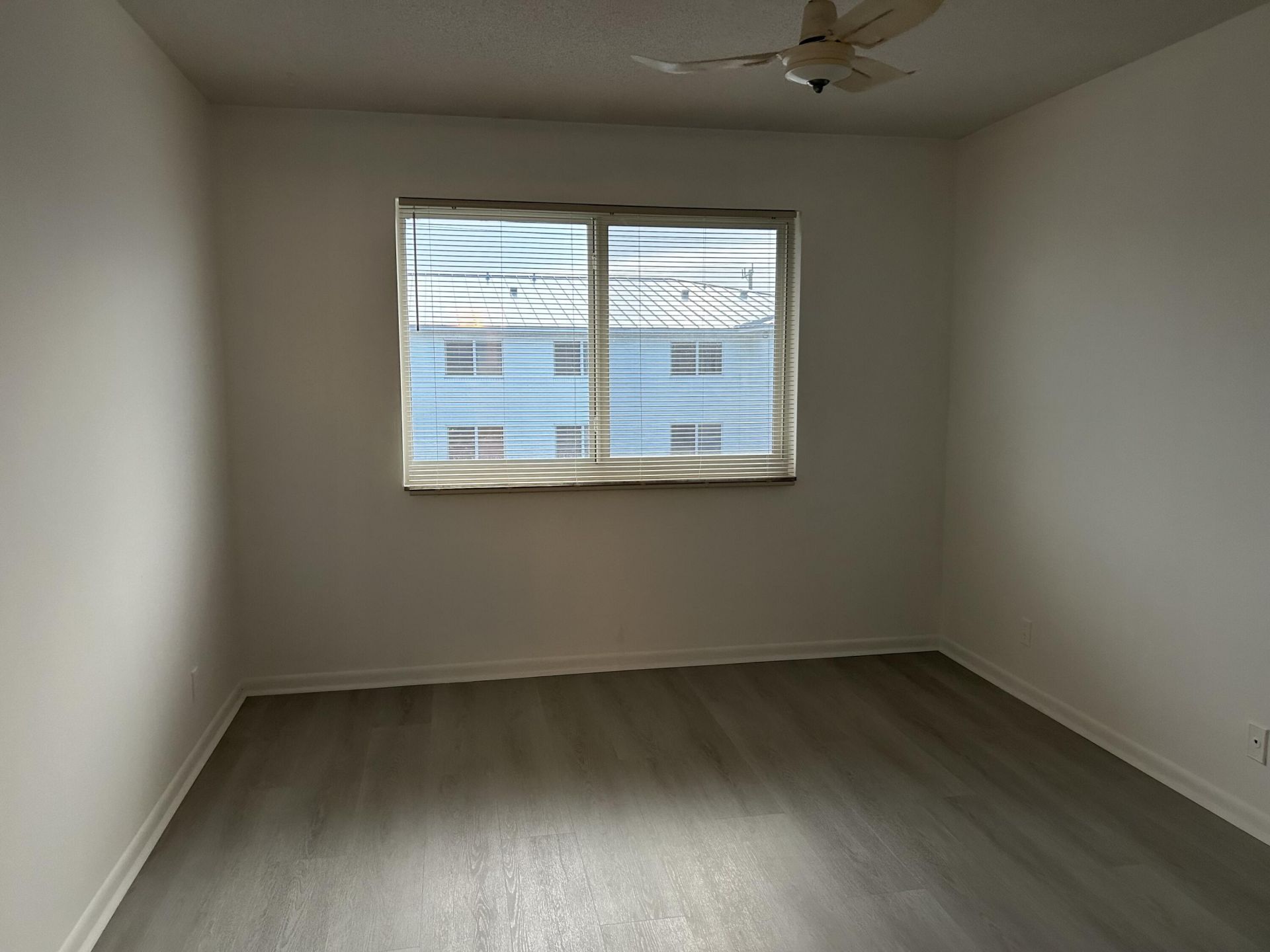 6263 NE 19th Avenue, Unit 927, Fort Lauderdale, FL 33308 Photo