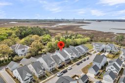 271 Rowans Creek Drive photo 4