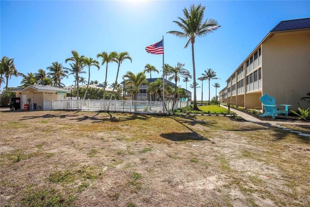1246 Fulgur St , Unit 202, Sanibel, FL 33957 Photo