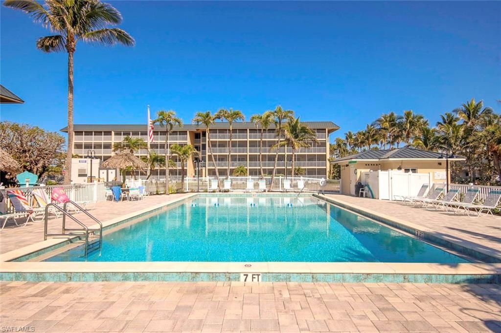 1246 Fulgur St , Unit 202, Sanibel, FL 33957 Photo