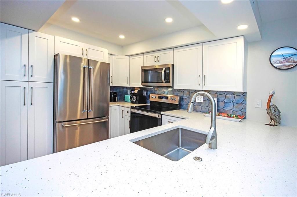 1246 Fulgur St , Unit 202, Sanibel, FL 33957 Photo