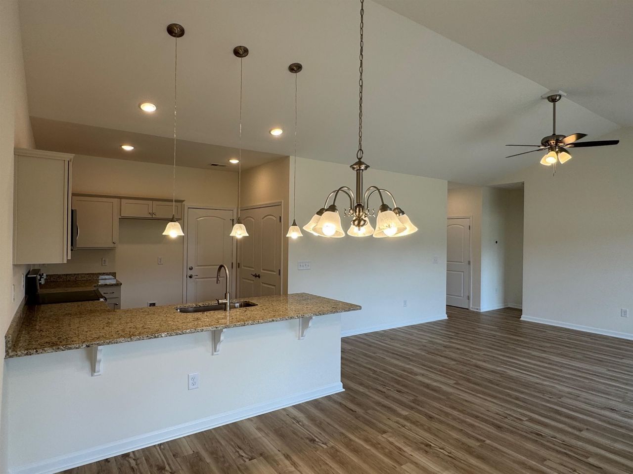 708 Fair Weather Dr  Photo 11