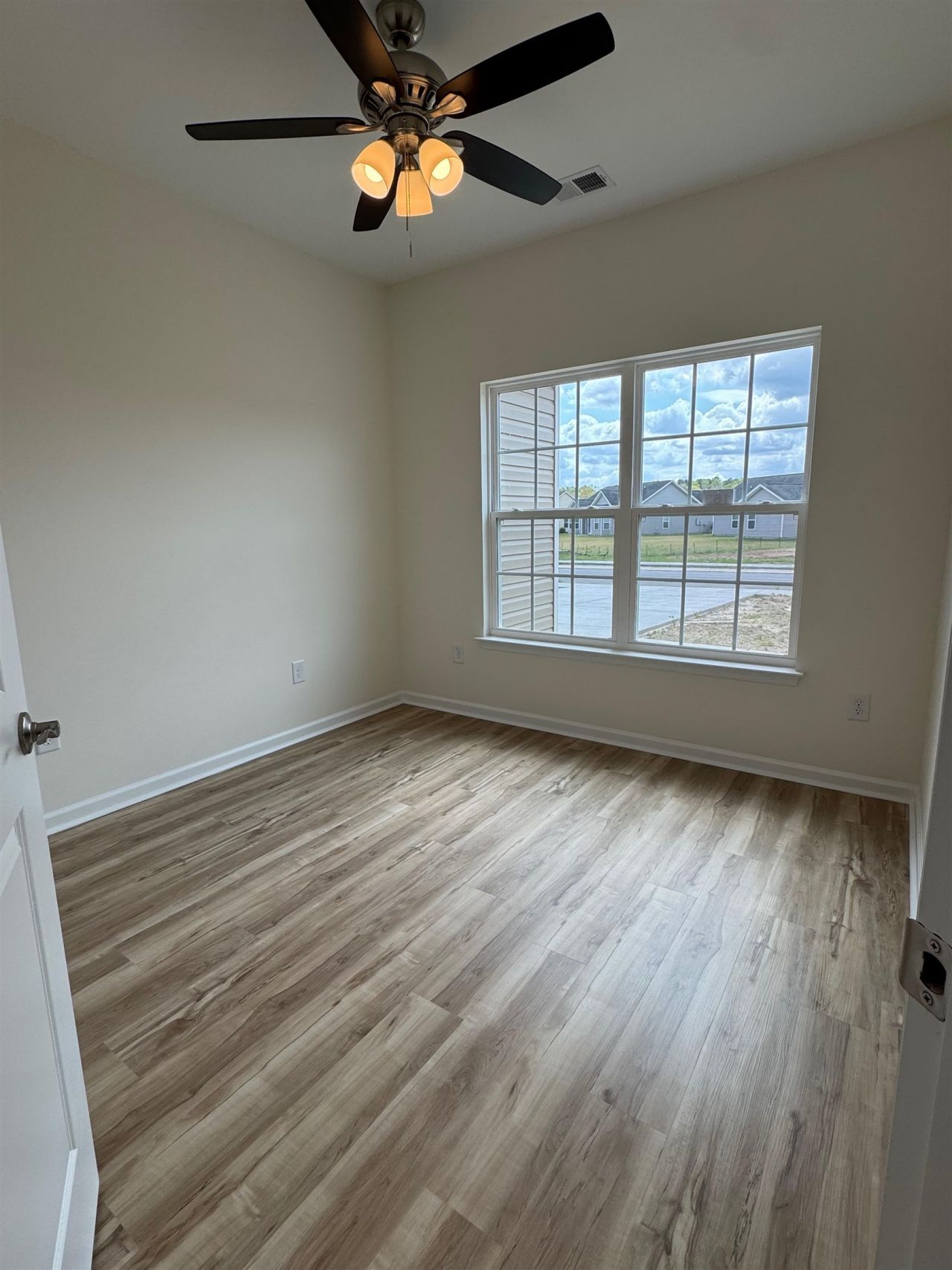 708 Fair Weather Dr  Photo 14