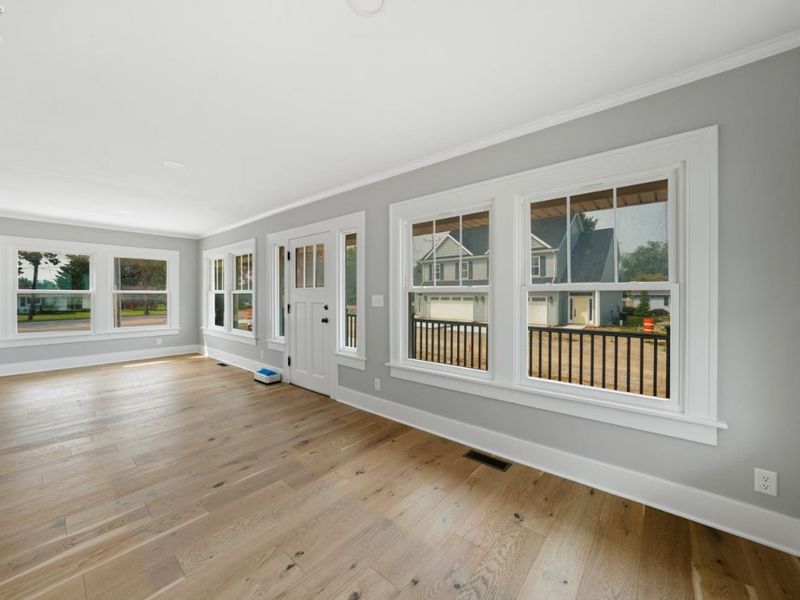 19 N Beach Street, Port Clinton, OH 43452 Photo 4