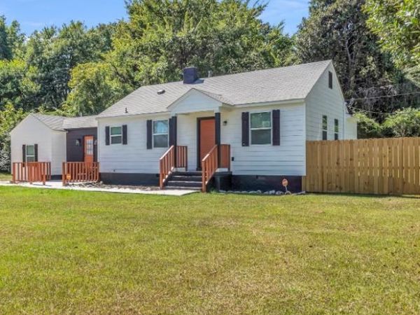 4025 E WHITEHAVEN PARK CIR, Memphis, TN 38116