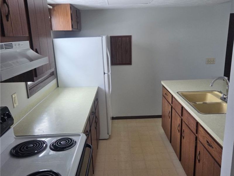 515 Leonard Avenue SW, Massillon, OH 44646 Photo 2