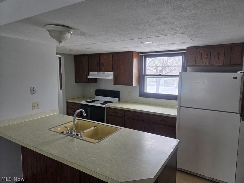 515 Leonard Avenue SW, Massillon, OH 44646 Photo 3