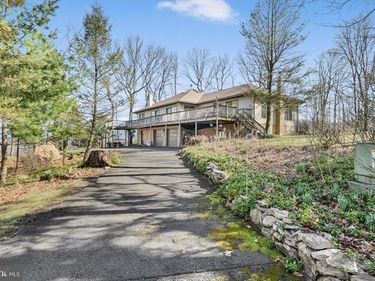 418 MOUNTAINSIDE ROAD, TEMPLE, PA 19560
