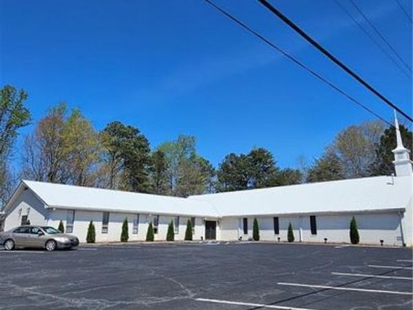 2920 Browns Bridge Road, Gainesville, GA 30504