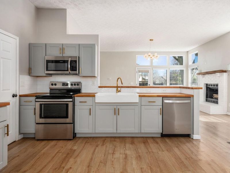 7682 Traphill Court, Columbus, OH 43235 Photo 10