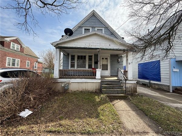 27 Lang Avenue, Buffalo, NY 14215