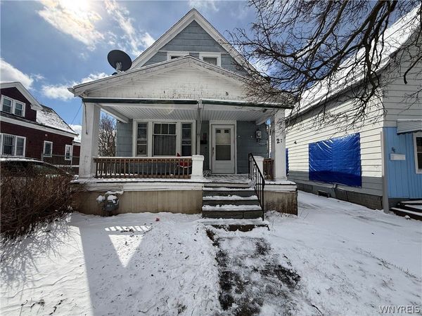 27 Lang Avenue, Buffalo, NY 14215