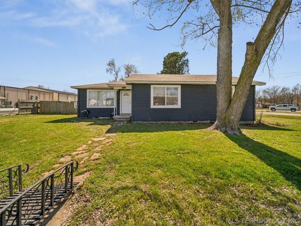 310 SW 1st Street , Adair, OK 74330