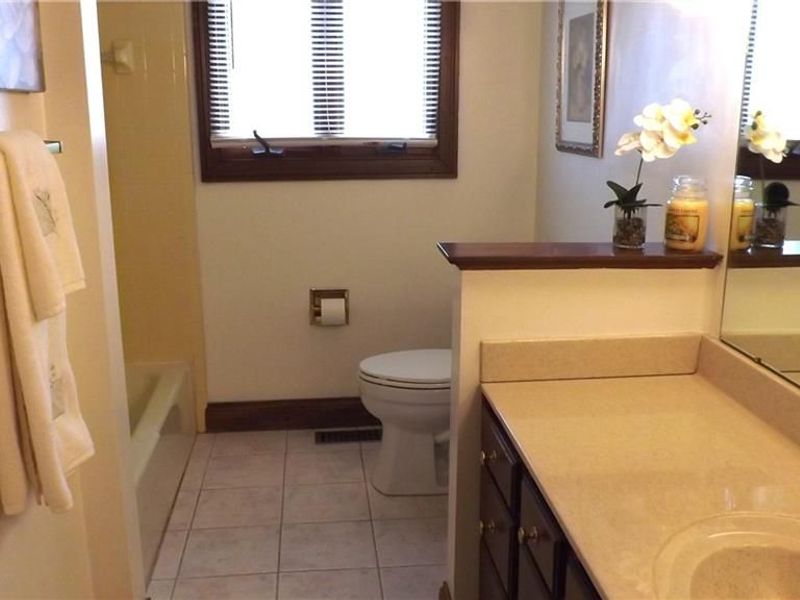 801 Crestmont Drive, Riverside, OH 45431 Photo 28