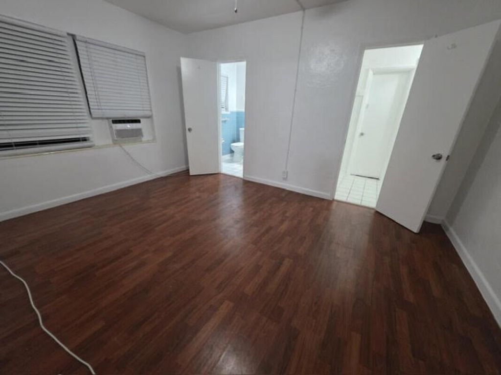 100 Isle Of Venice Drive, Unit 4, Fort Lauderdale, FL 33301 Photo