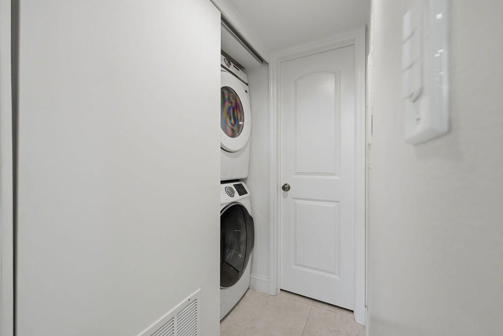 1871 Bayberry Drive, Unit 1871, Pembroke Pines, FL 33024 Photo