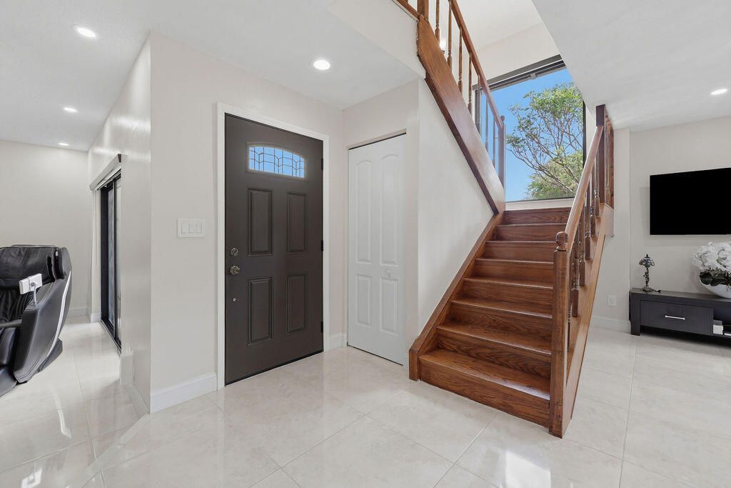 1871 Bayberry Drive, Unit 1871, Pembroke Pines, FL 33024 Photo